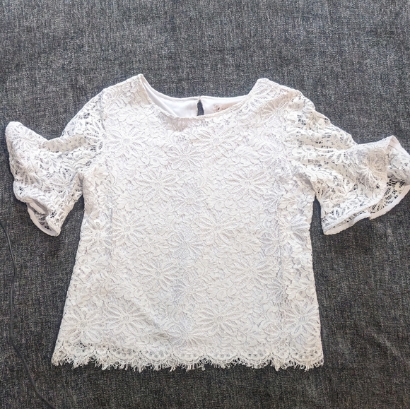 Nanette Brilliant White Ruffle Sleeve Floral Lace Blouse - Picture 6 of 10